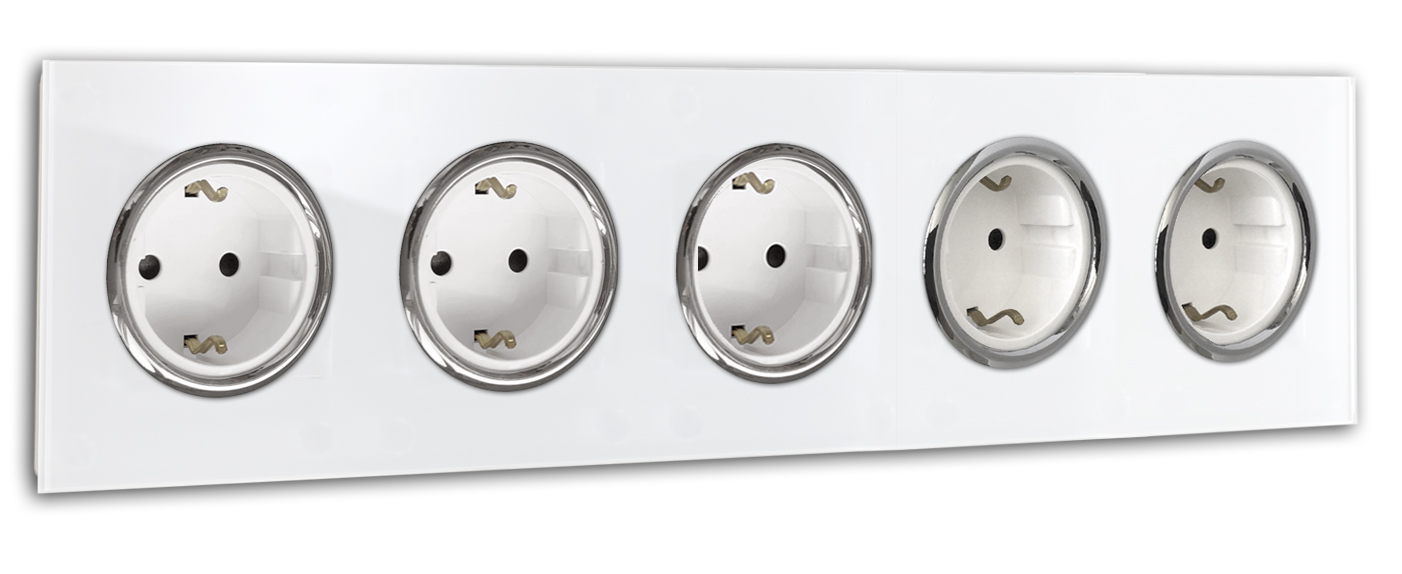 Design socket outlet in glass look. MAXIM