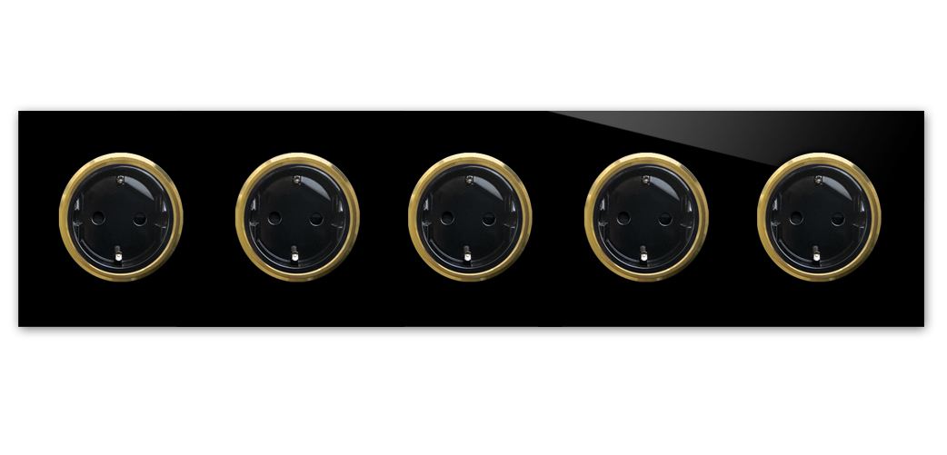 Steckdose 5-fach. MAXIM Schwarz - Messing. ROHDE+ROHDE